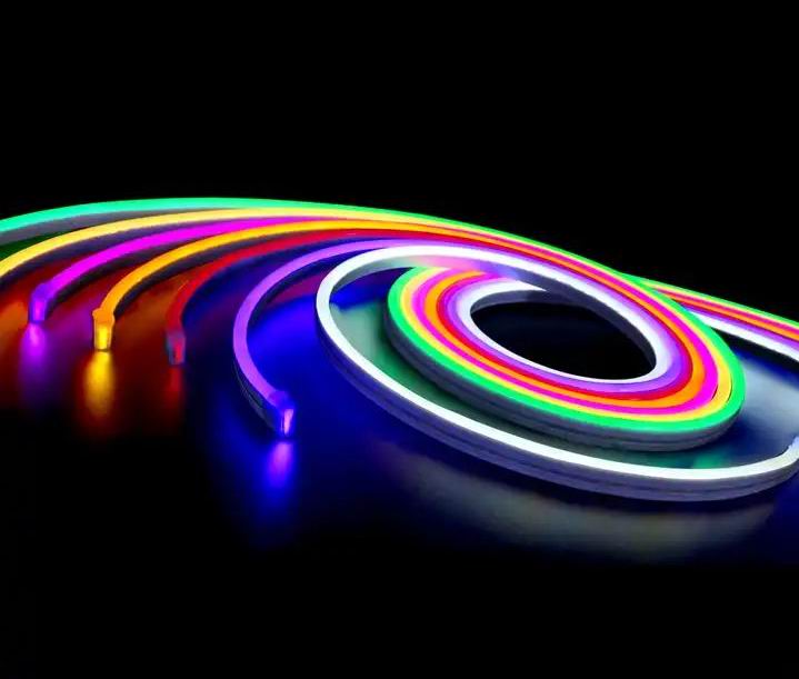 5 meter MAGIC  NEON Led strip, 12 volt,  600 LED. KOMPLET SÆT