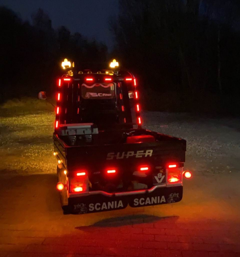 12 LED markeringslygte, 12v - kraftig model